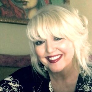 Meet Your Posher: Irish-Rose 🌹